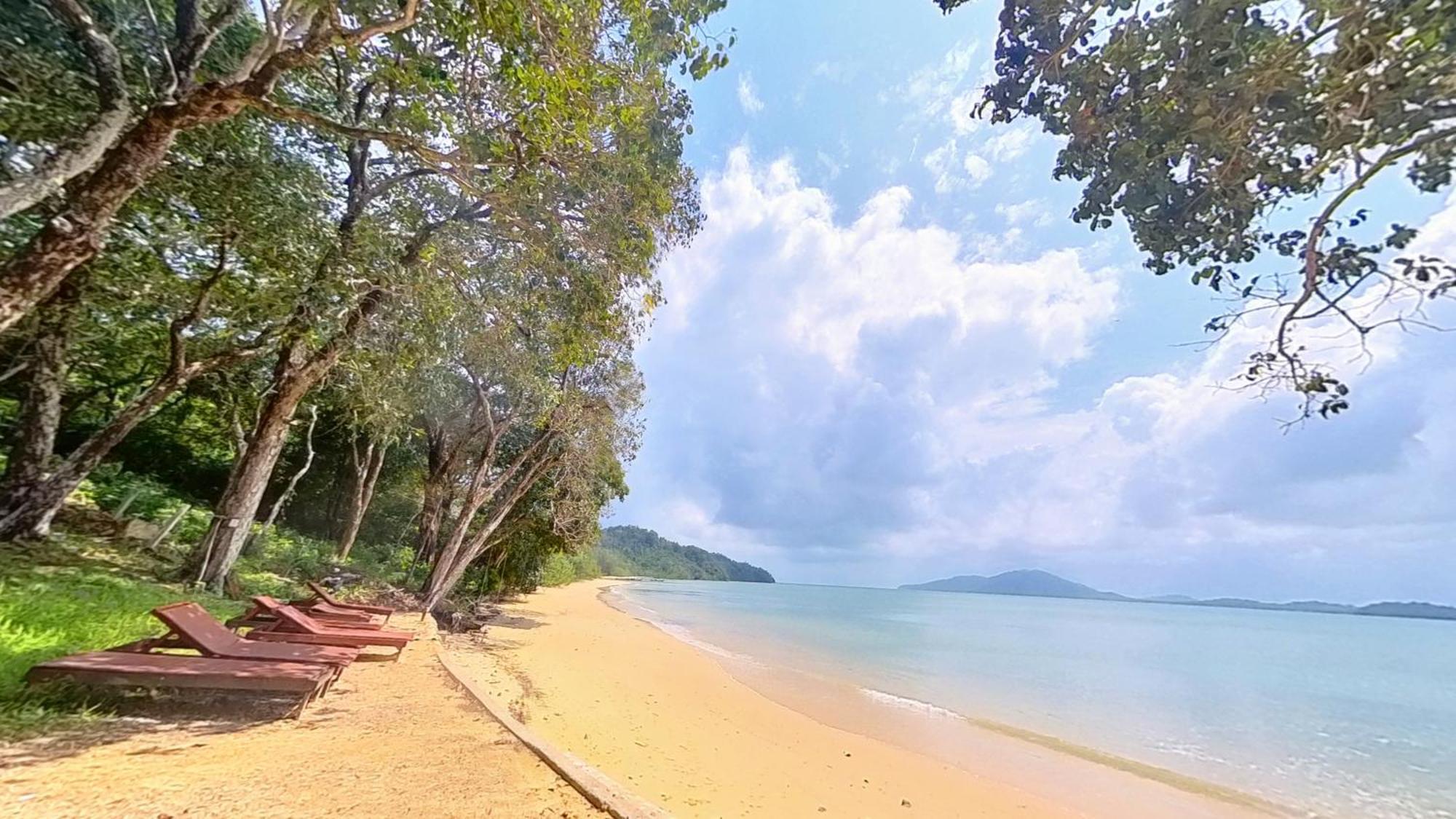 Phayamas Private Beach Resort And Island Brew - Adults Only Koh Phayam Zewnętrze zdjęcie
