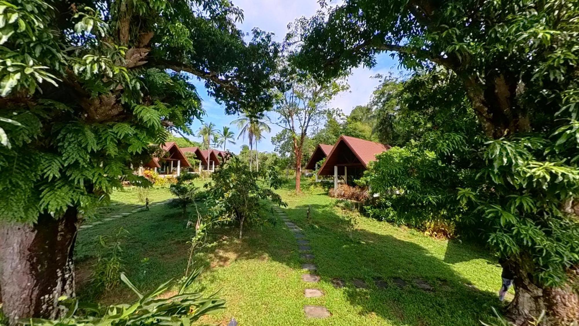 Phayamas Private Beach Resort And Island Brew - Adults Only Koh Phayam Zewnętrze zdjęcie