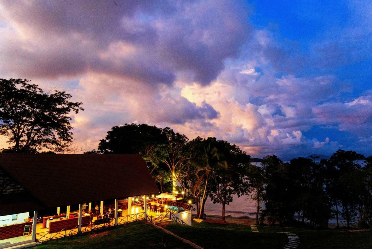Phayamas Private Beach Resort And Island Brew - Adults Only Koh Phayam Zewnętrze zdjęcie